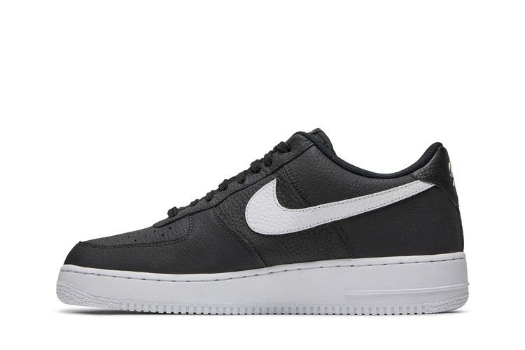 air-force-1-07-premium-silver-swoosh-cw6558-001_02
