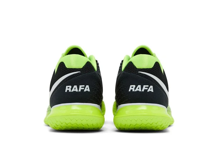 Кроссовки NikeCourt Zoom Vapor Cage 4 Rafa 'Off Noir Volt'