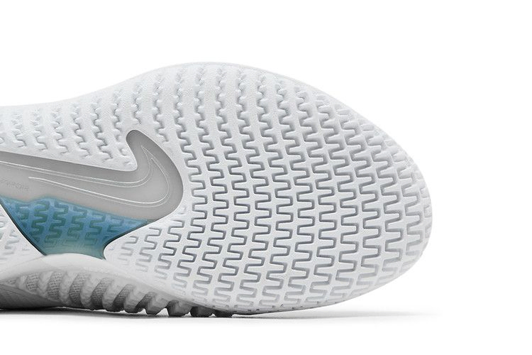 Кроссовки Wmns NikeCourt React Vapor NXT 'White Metallic Silver'