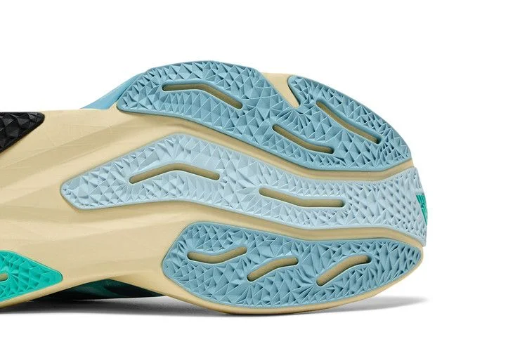 Кроссовки New Balance Wmns FuelCell Rebel v4 'Quarry Heron Blue'
