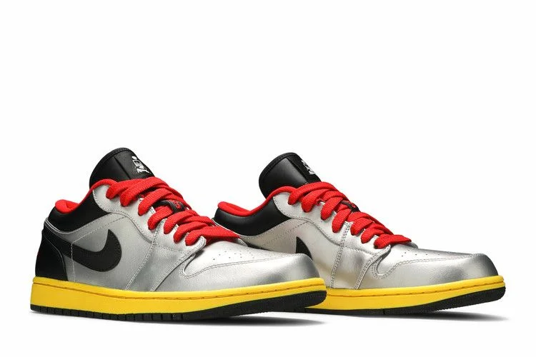 Krossovki-Air-Jordan-1-Low-Silver-Black-Yellow-6