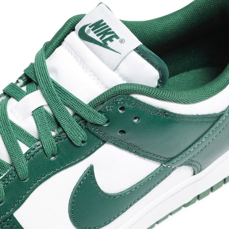 Krossovki-Nike-Dunk-Low-Michigan-State-8