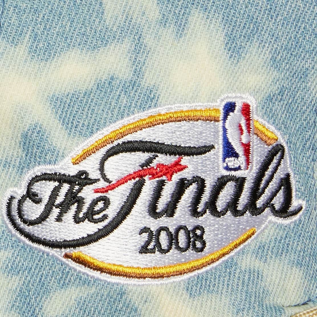 Mitchell-Ness-Acid-Wash-Snapback-Boston-Celtics-Hat-2