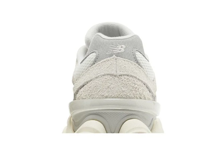 Кроссовки New Balance 9060 'Suede Pack - Sea Salt'