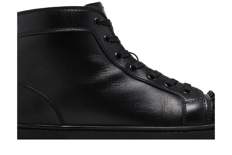 Кроссовки Christian Louboutin Louis Flat Calf Spikes 'Black'