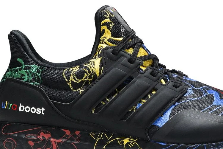 Кроссовки Disney x adidas UltraBoost 'Goofy'