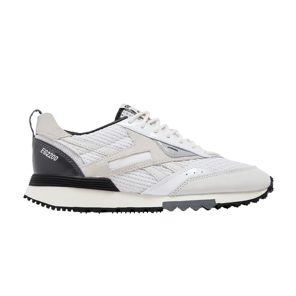 Krossovki-Engineered-Garments-x-Reebok-LX-2200-White-Black