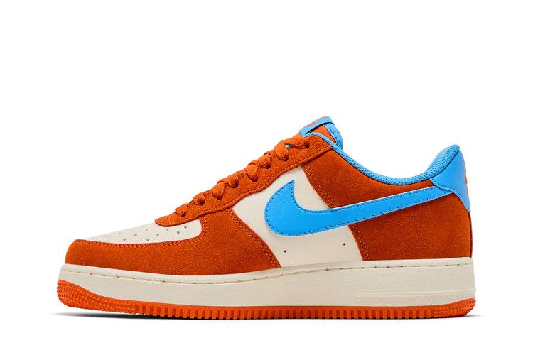 Кроссовки Nike Air Force 1 '07 LV8 'Safety Orange University Blue'