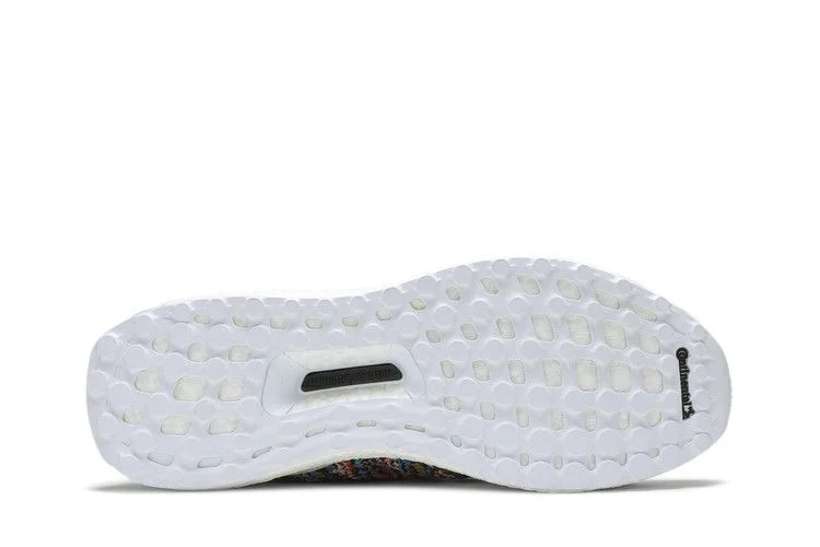 Krossovki-Missoni-x-adidas-UltraBoost-Clima-White-Multicolor-3