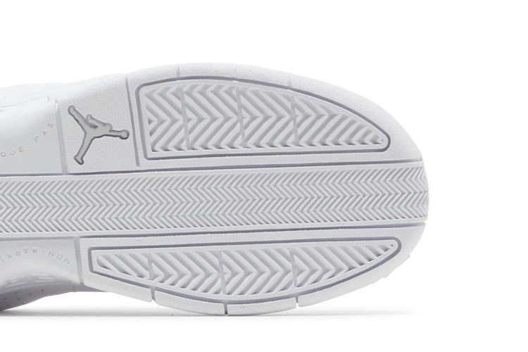 jordan-team-elite-2-low-gs-white-pure-platinum-ao1732-111_04
