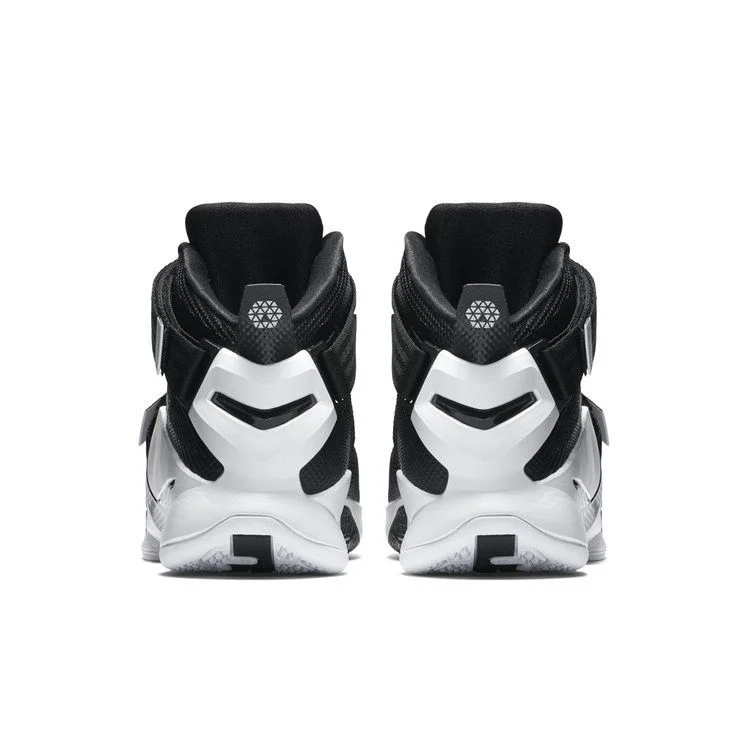 Krossovki-Nike-LeBron-Soldier-9-Team-2