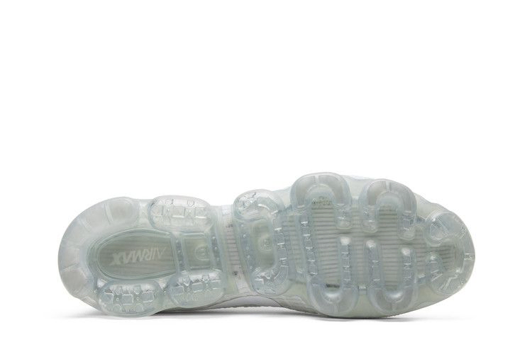air-vapormax-white-christmas-849558-100_03