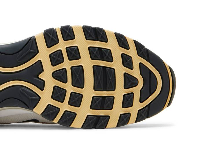 air-max-97-be-true-fd8637-600_04