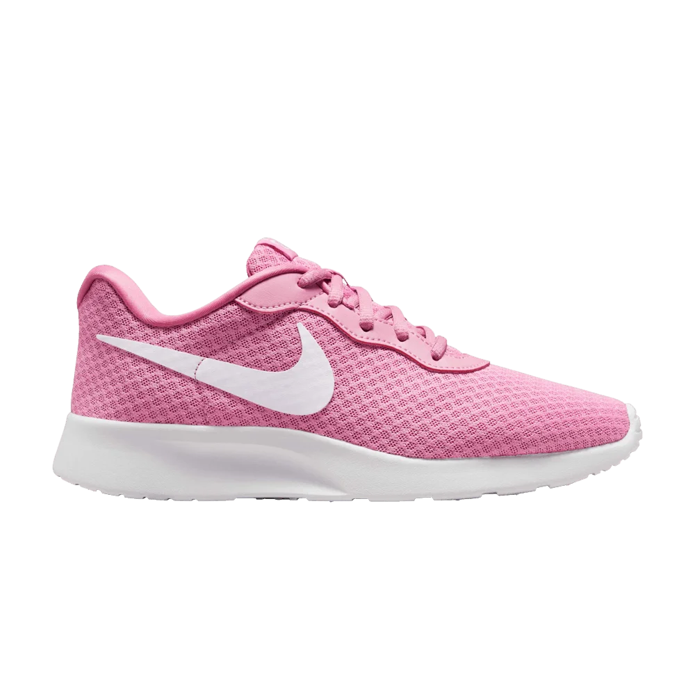 Krossovki-Nike-Wmns-Tanjun-EasyOn-Elemental-Pink