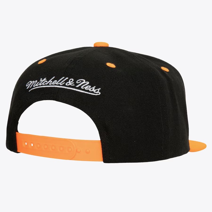 Бейсболка Mitchell & Ness Black Philadelphia Flyers Transcript Snapback Hat