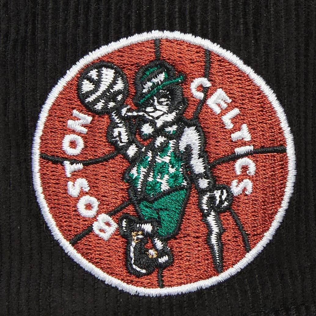 Cord-Script-Snapback-HWC-Boston-Celtics-Hat-2