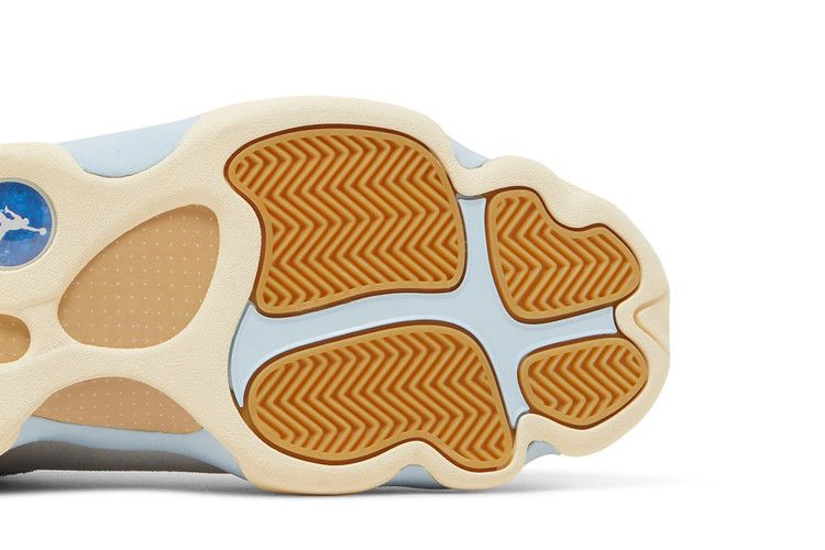 solefly-x-air-jordan-13-retro-dx5763-100_04