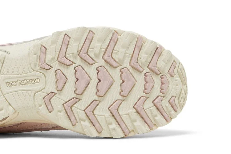 Krossovki-New-Balance-610-Stone-Pink-Sandstone-4