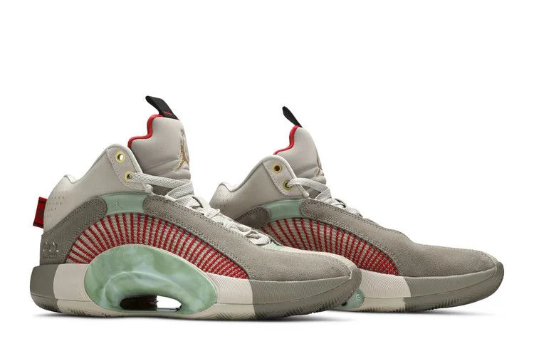 Krossovki-CLOT-x-Air-Jordan-35-Sepia-Stone-7