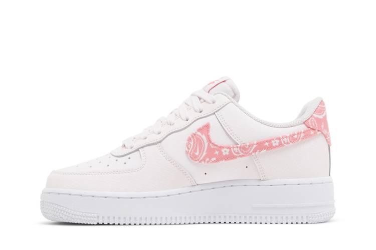 Кроссовки Nike Wmns Air Force 1 '07 'Pink Paisley'