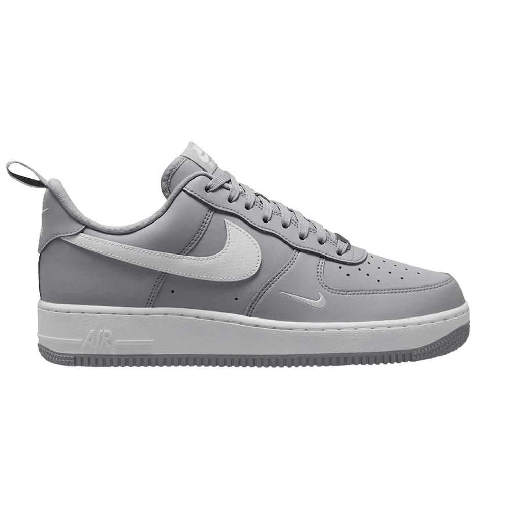 Krossovki-Nike-Air-Force-1-07-Wolf-Grey-White