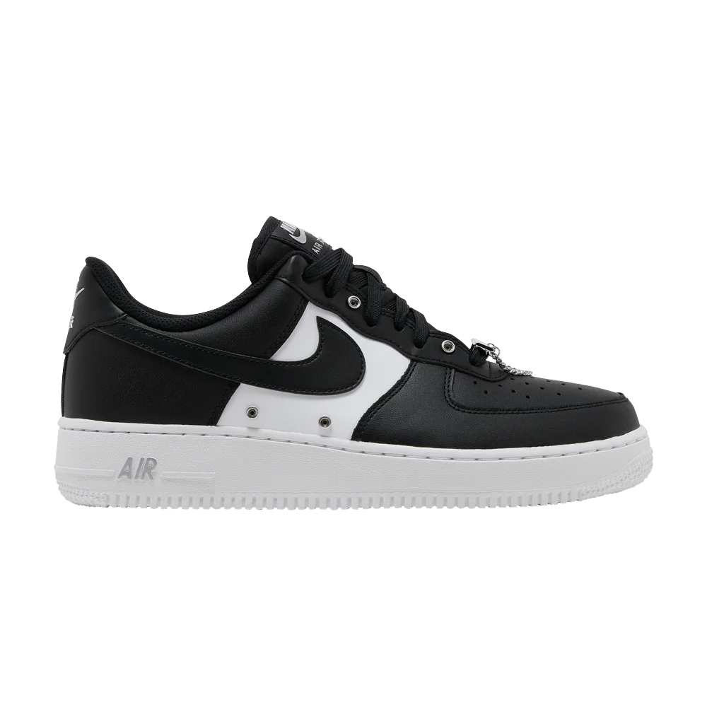 Krossovki-Nike-Air-Force-1-07-Premium-Silver-Chain-Black
