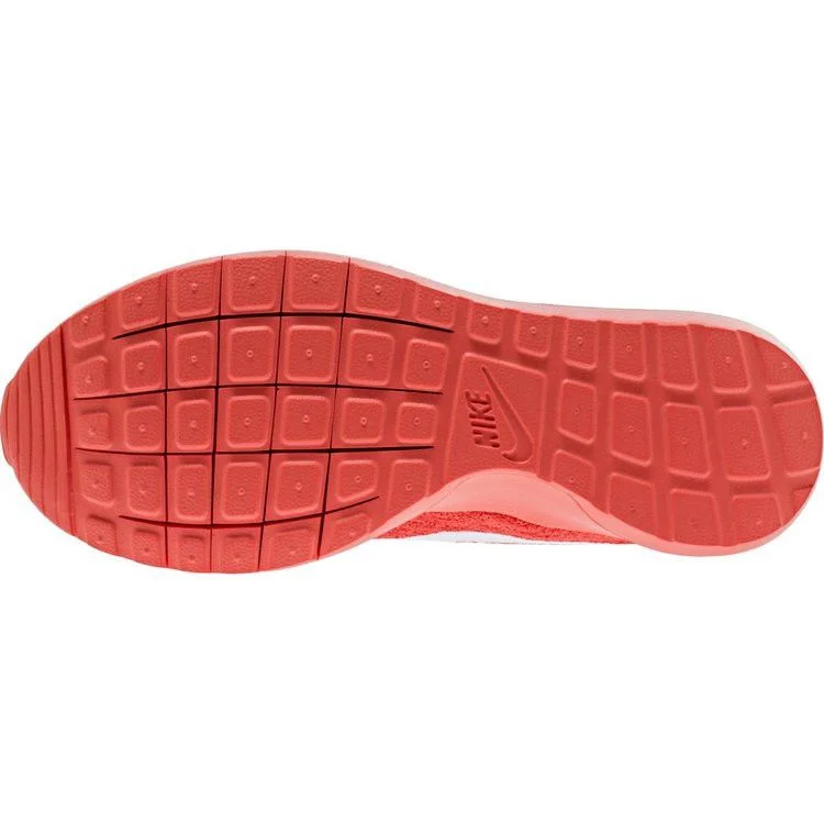 Krossovki-Nike-Wmns-Roshe-One-NM-Flyknit-Bright-Crimson-4