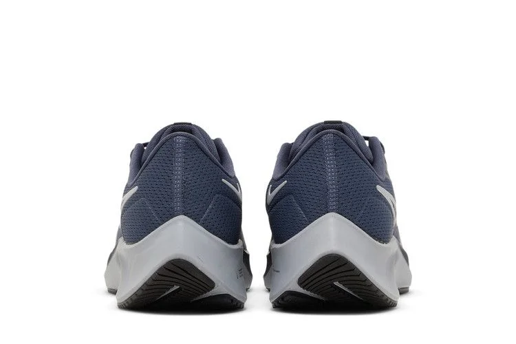 Krossovki-Nike-Air-Zoom-Pegasus-38-Thunder-Blue-5