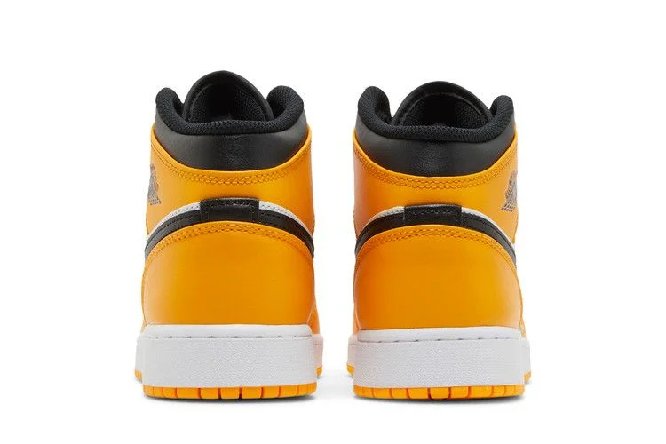 Krossovki-Air-Jordan-1-Mid-GS-Reverse-Yellow-Toe-5