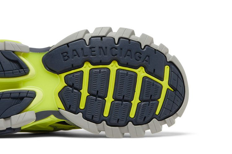 balenciaga-track-2-sneaker-acid-green-568614-w3ae2-3512_04