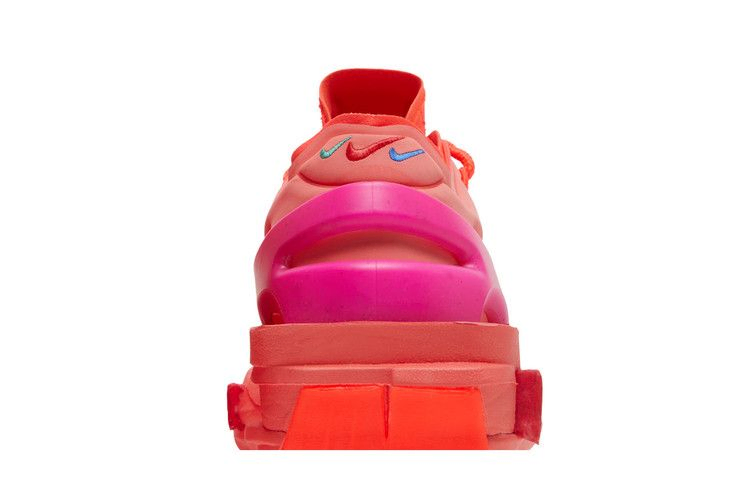 wmns-fontanka-edge-bright-crimson-db3932-600_06