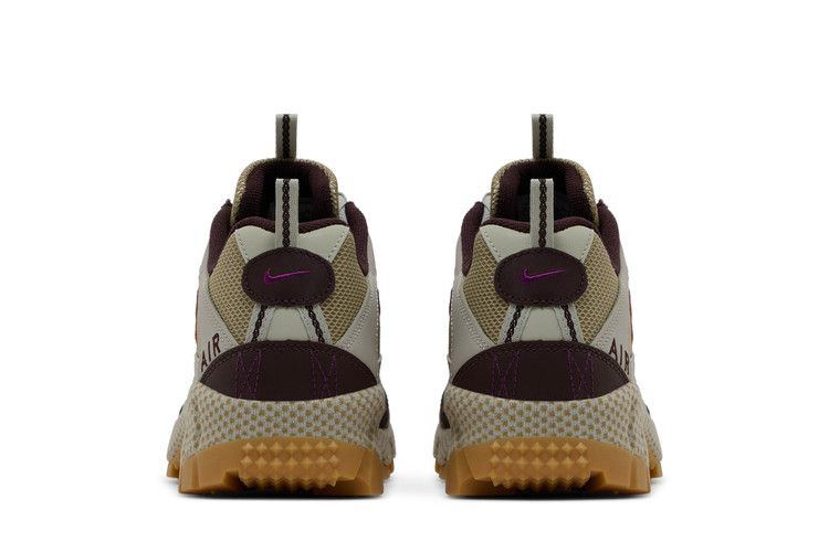 Кроссовки Nike Air Humara 'Viotech'