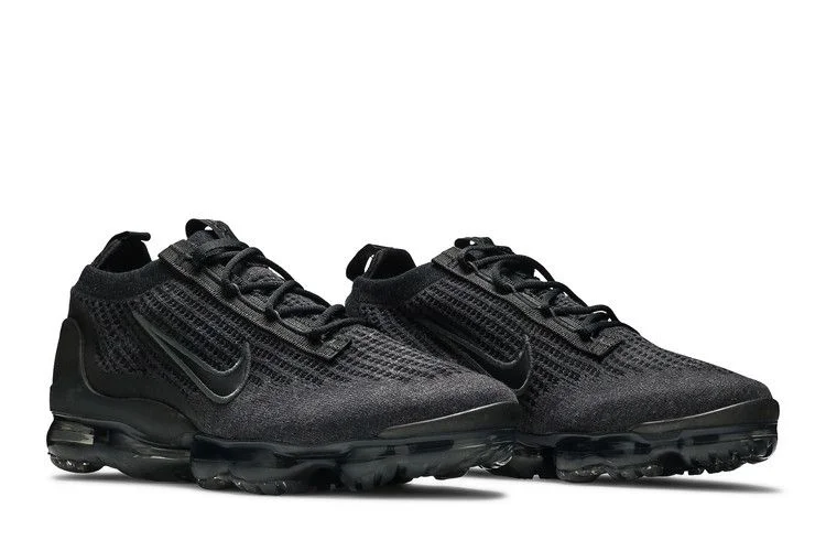 Krossovki-Nike-Air-VaporMax-2021-Flyknit-Triple-Black-7
