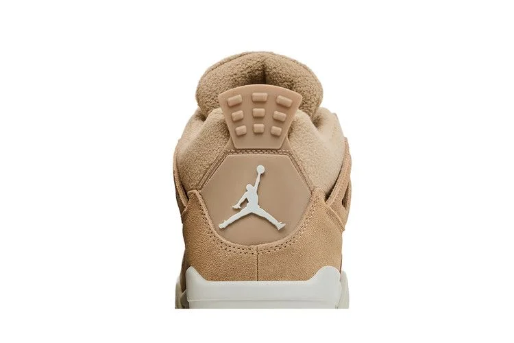 Кроссовки Wmns Air Jordan 4 Retro 'Cozy Girl'