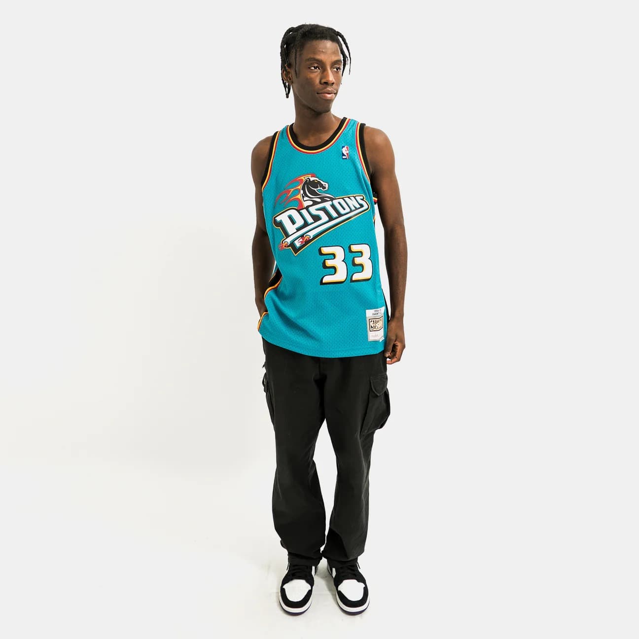 1998-1999-Detroit-Pistons-Grant-Hill-33-Swingman-Hardwood-Classic-Teal-Jersey-3