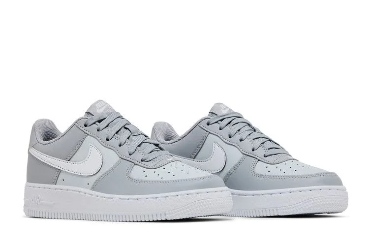 Krossovki-Nike-Air-Force-1-GS-Wolf-Grey-7