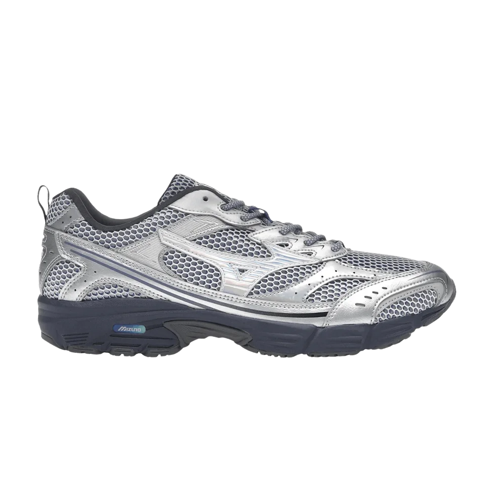 Krossovki-Mizuno-MXR-Space-Pack-Silver