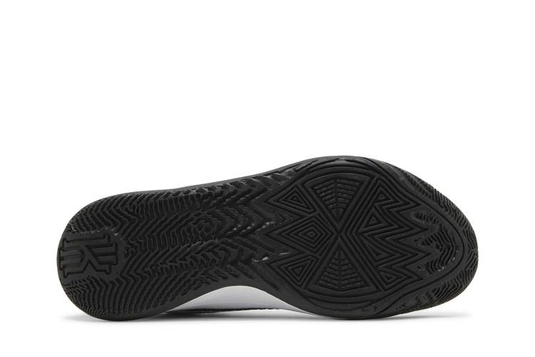 kyrie-flytrap-6-white-black-dm1125-101_03