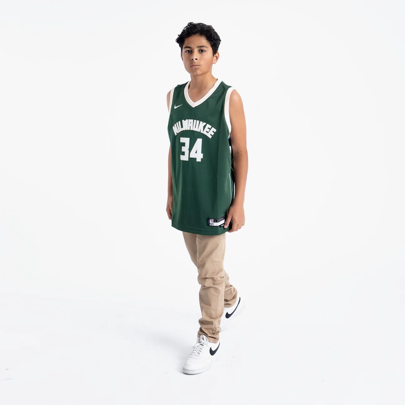 2022-23-Milwaukee-Bucks-Giannis-Antetokounmpo-34-Youth-Swingman-Icon-Edition-Green-Jersey-5