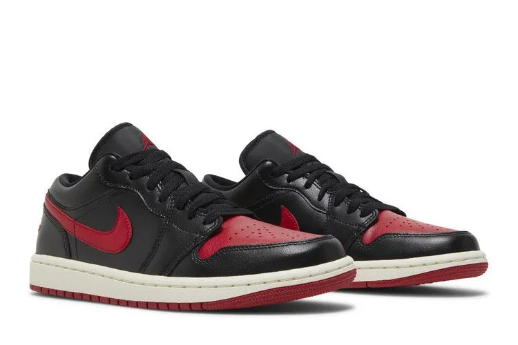 Krossovki-Wmns-Air-Jordan-1-Low-Bred-Sail-7