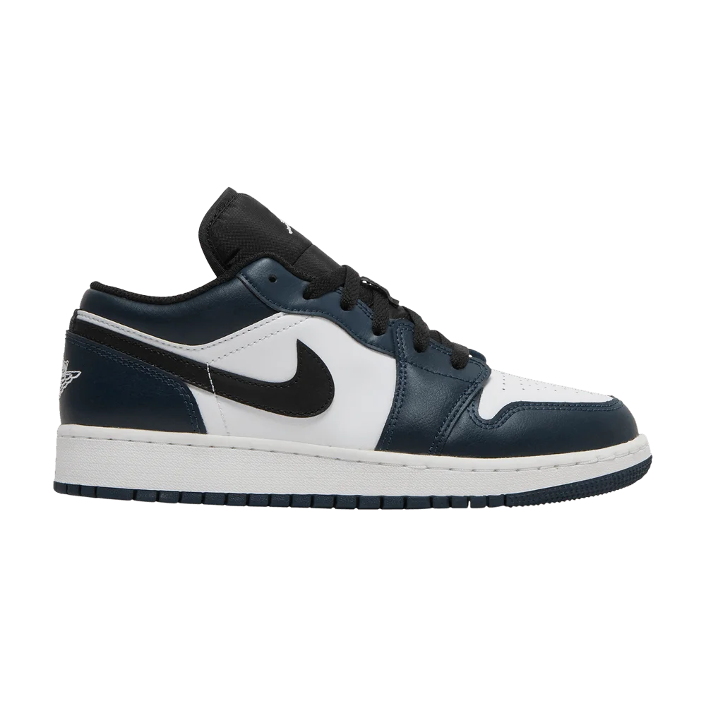 Krossovki-Air-Jordan-1-Low-GS-Armory-Navy