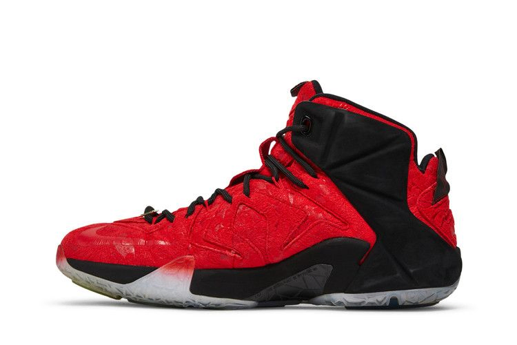 lebron-12-ext-red-paisley-748861-600_02