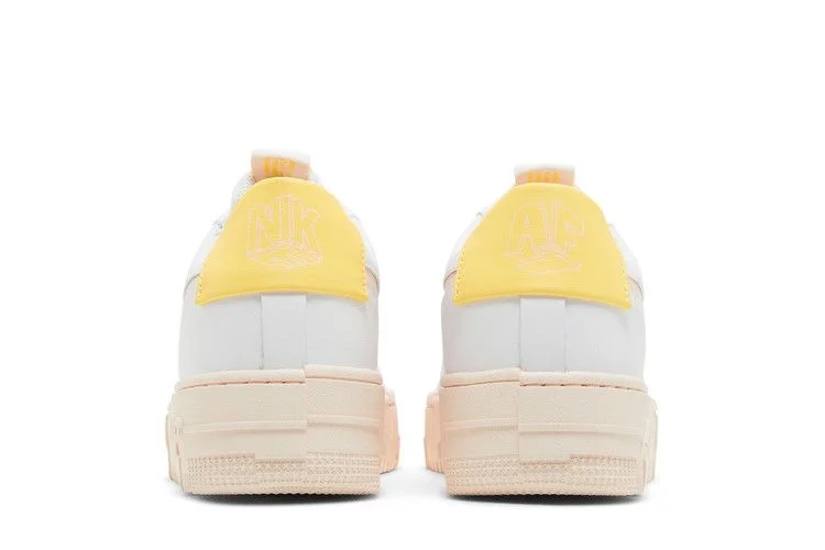 Кроссовки Nike Wmns Air Force 1 Pixel 'Arctic Orange'