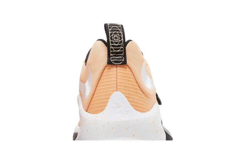 Кроссовки Nike Zoom Freak 3 TB 'Orange Chalk'