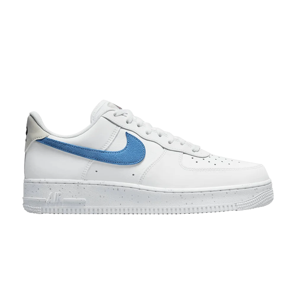 Krossovki-Nike-Air-Force-1-07-Evergreen