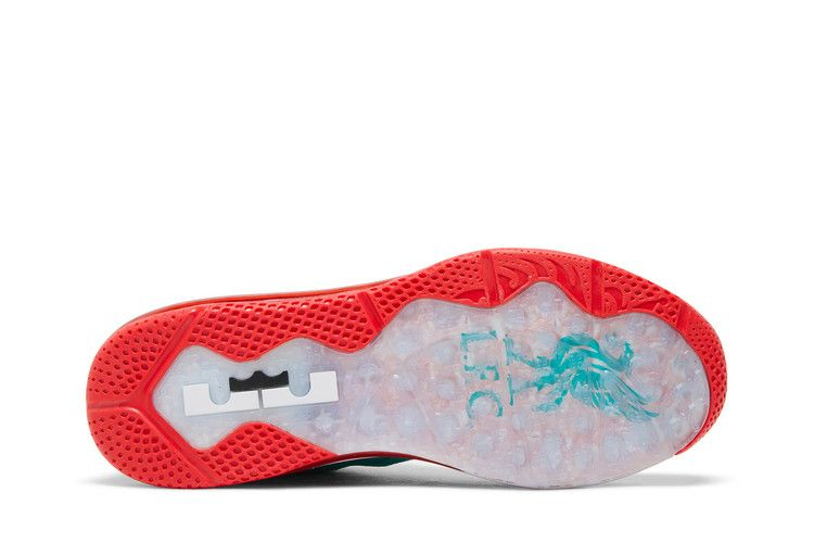 Кроссовки Nike LeBron 9 Low 'Reverse Liverpool'