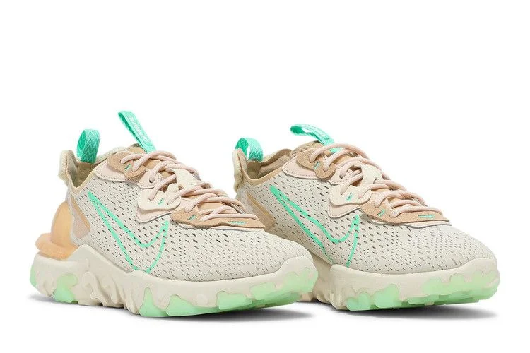 Krossovki-Nike-Wmns-React-Vision-Pearl-White-Green-Glow-7