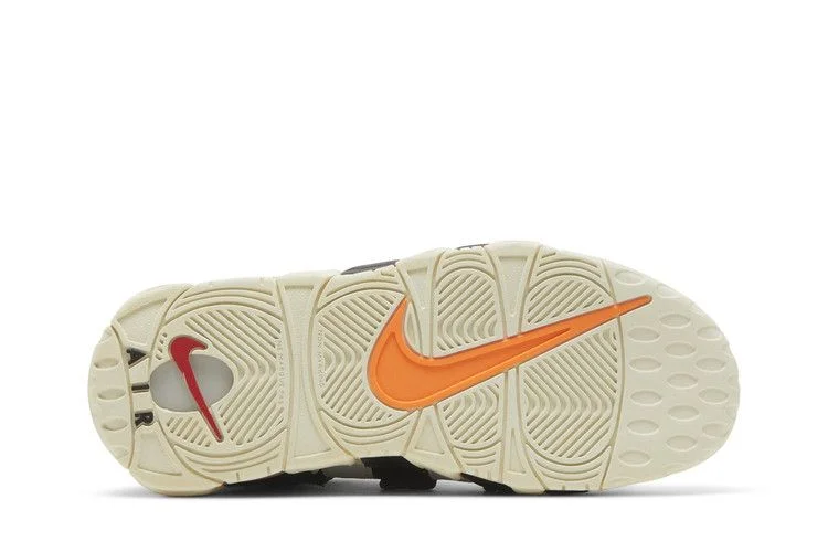 Krossovki-Nike-Air-More-Uptempo-GS-Hoops-3