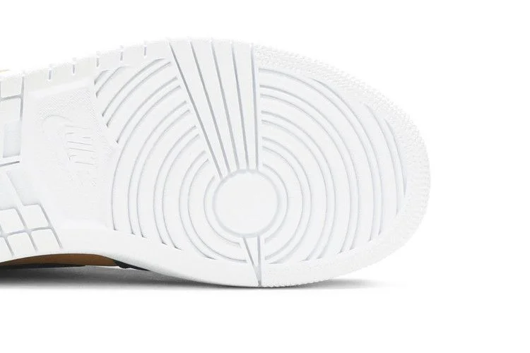 Кроссовки Air Jordan 1 Mid SE Premium 'Stain Gold'