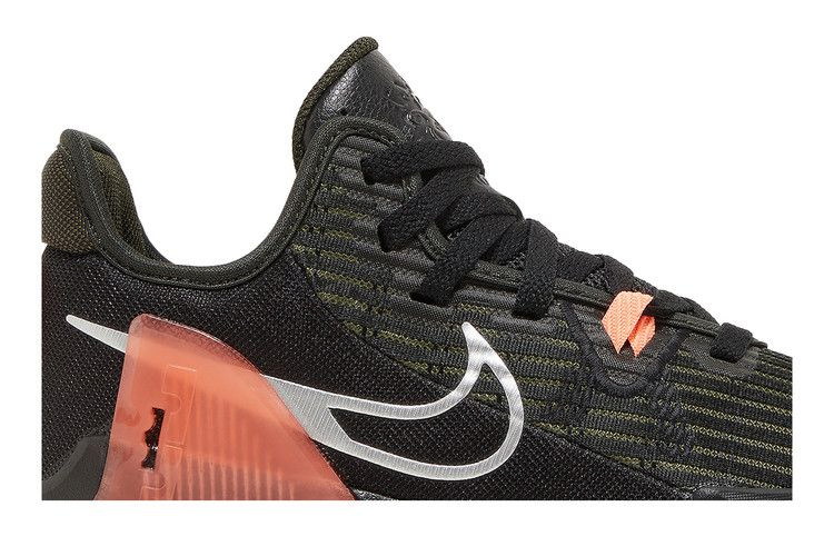 lebron-witness-6-black-sequoia-crimson-pulse-cz4052-001_01